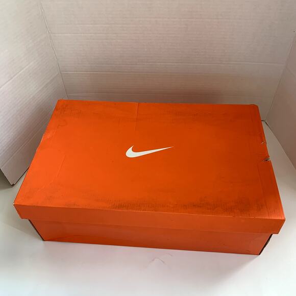 Nike Baseball Cleats Lunar Vapor Ultrafly Elite NIB Red Athletic Sz 16 Mens NWT - Picture 9 of 10